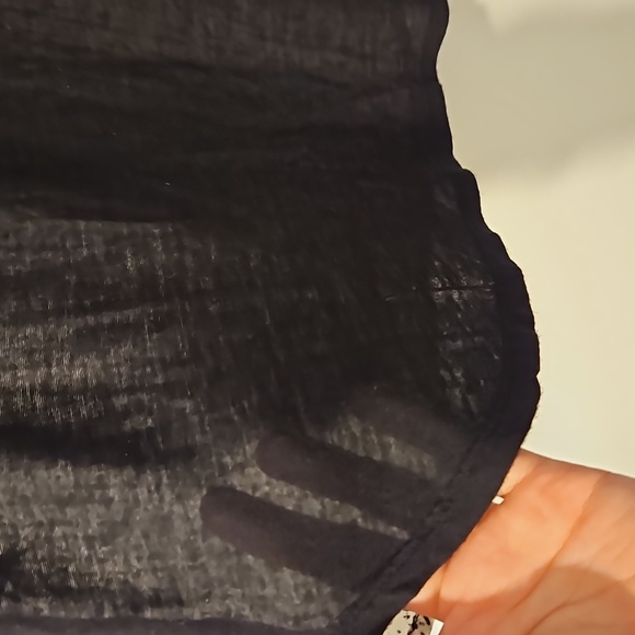 Halogen long black and white print sleeveless top - Picture 4 of 6